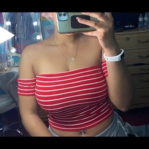 F21 OFF THE SHOULDER CROP TOP
